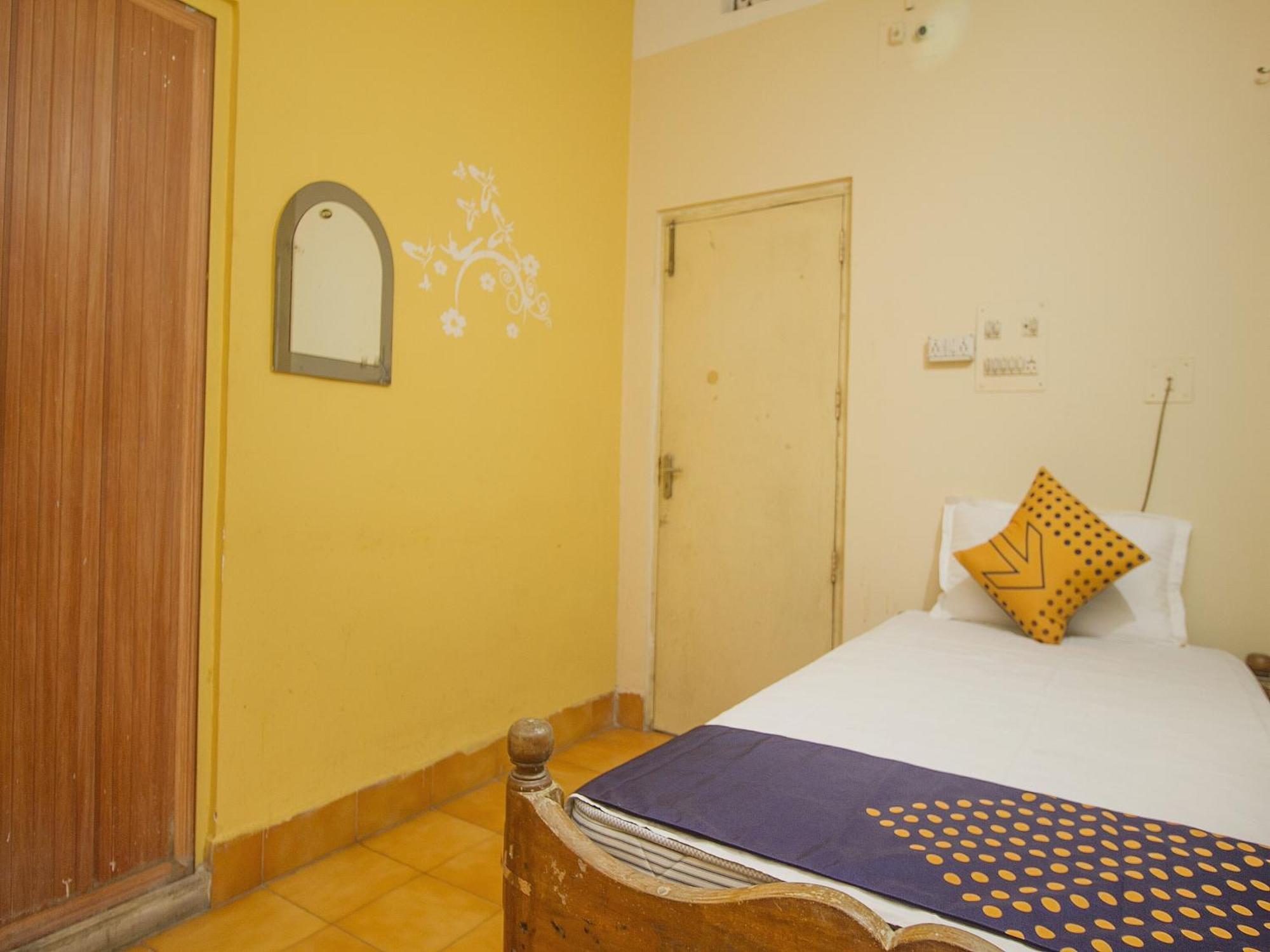 Hotel O Chitra Alipur Duar Екстер'єр фото